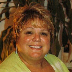 Meet your Posher, Denise